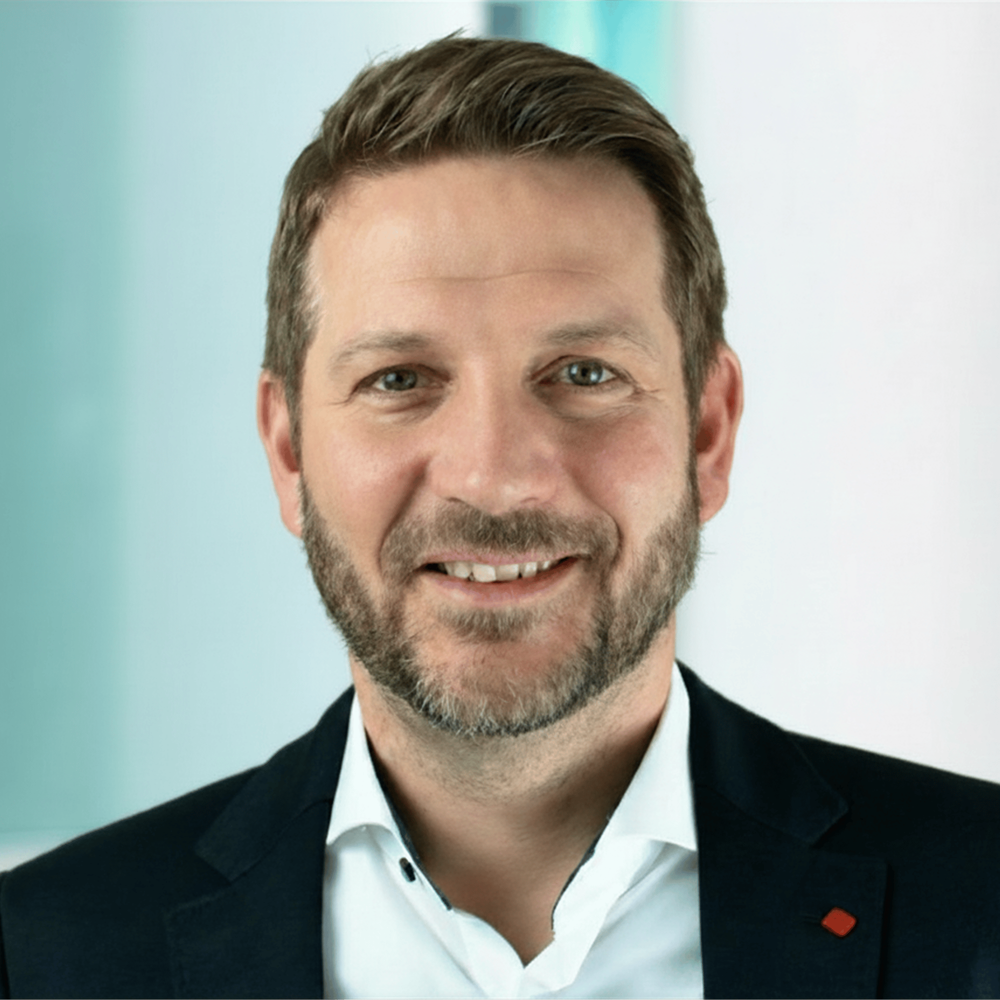 2016 Jens Greiner Portrait 1-2-2 2016 Jens Greiner Portrait 1-2-2