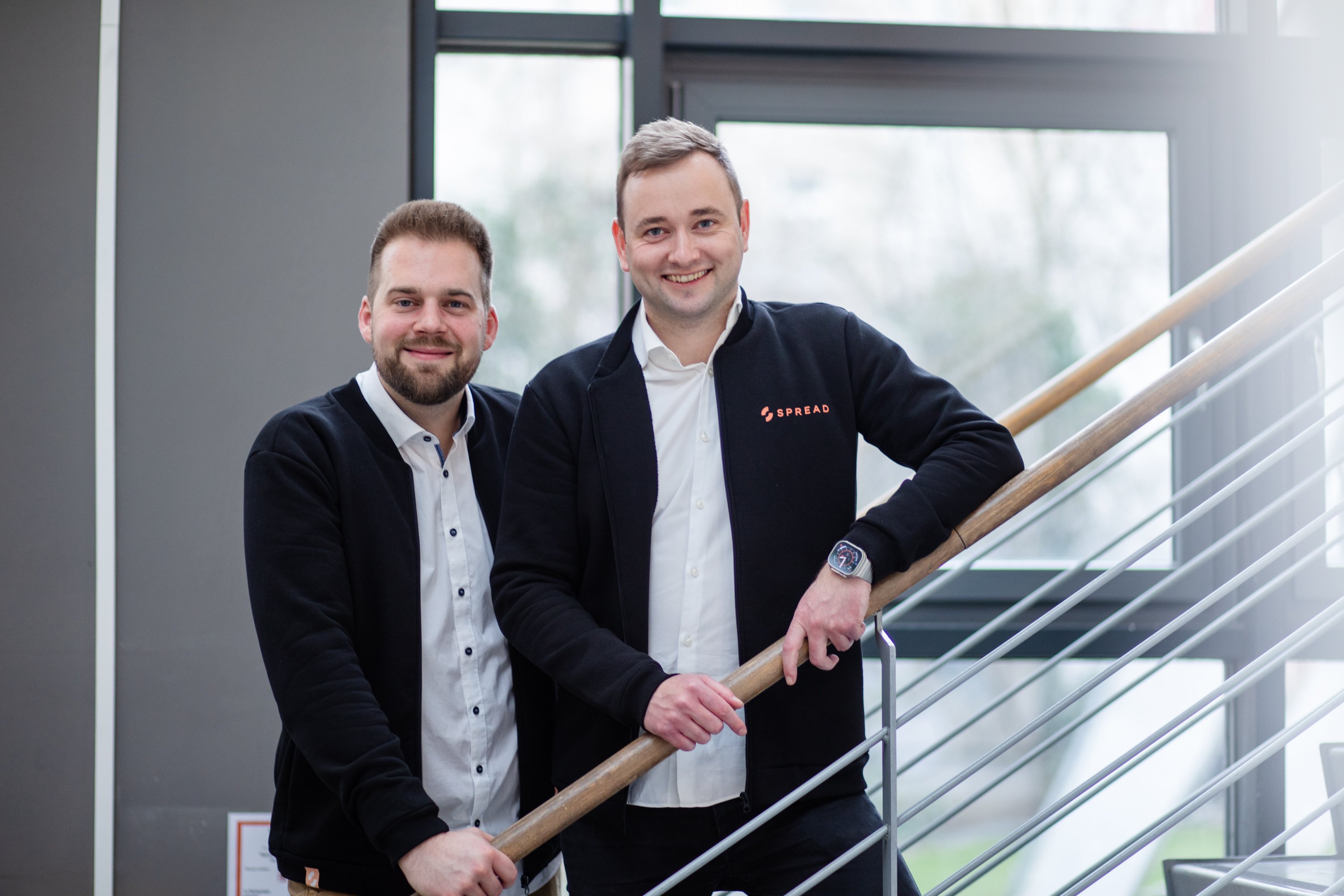SPREAD_Robert Göbel_Philipp Noll
